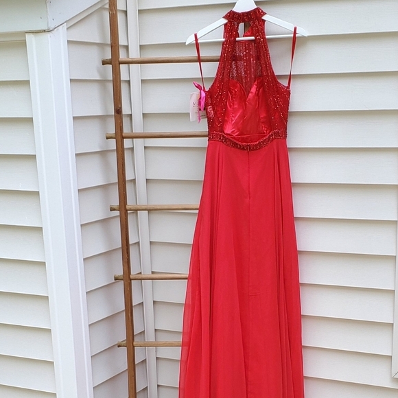 NEW! Mori Lee Red Maxi Dress - Picture 5 of 11